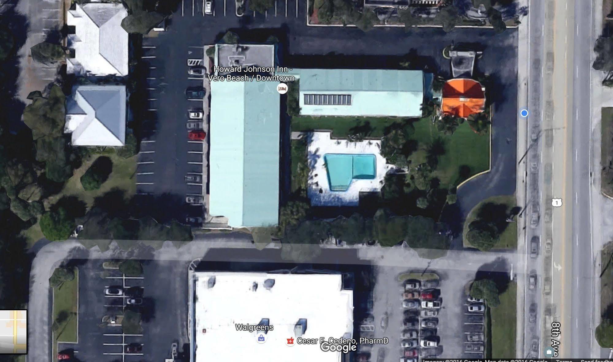 Howard Johnson By Wyndham Vero Beach / Downtown Exterior foto